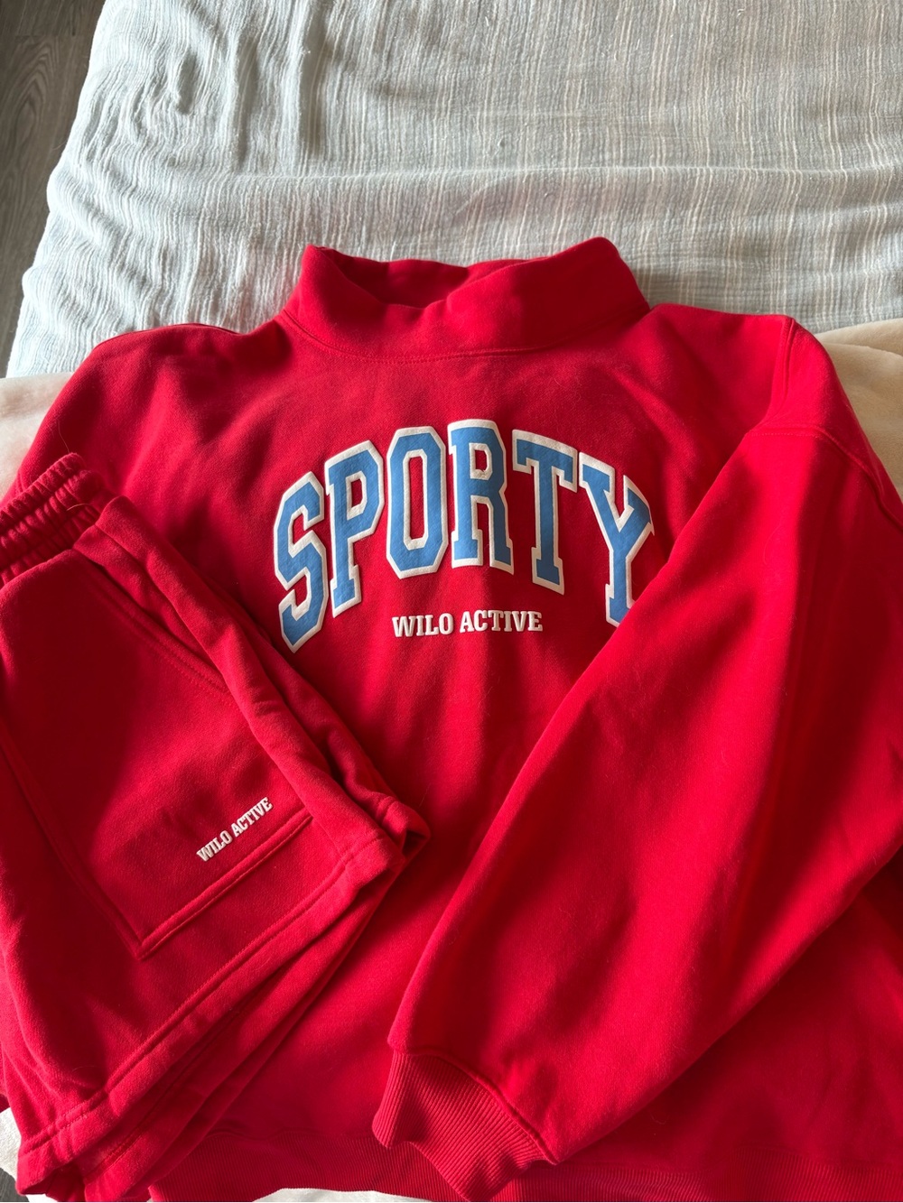 Sporty WILO Active Sweat and short set